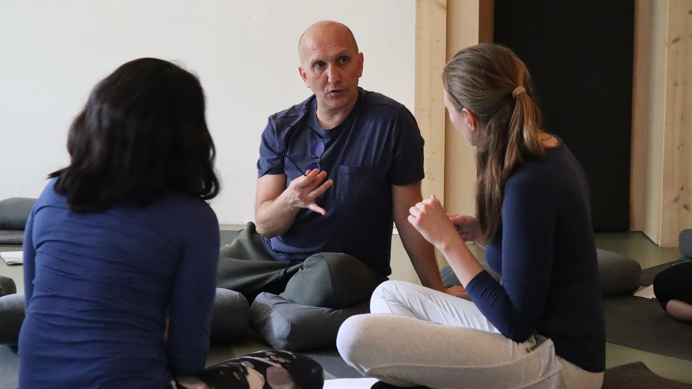 Laurent Roure teaching a breathwork and pranayama training session
